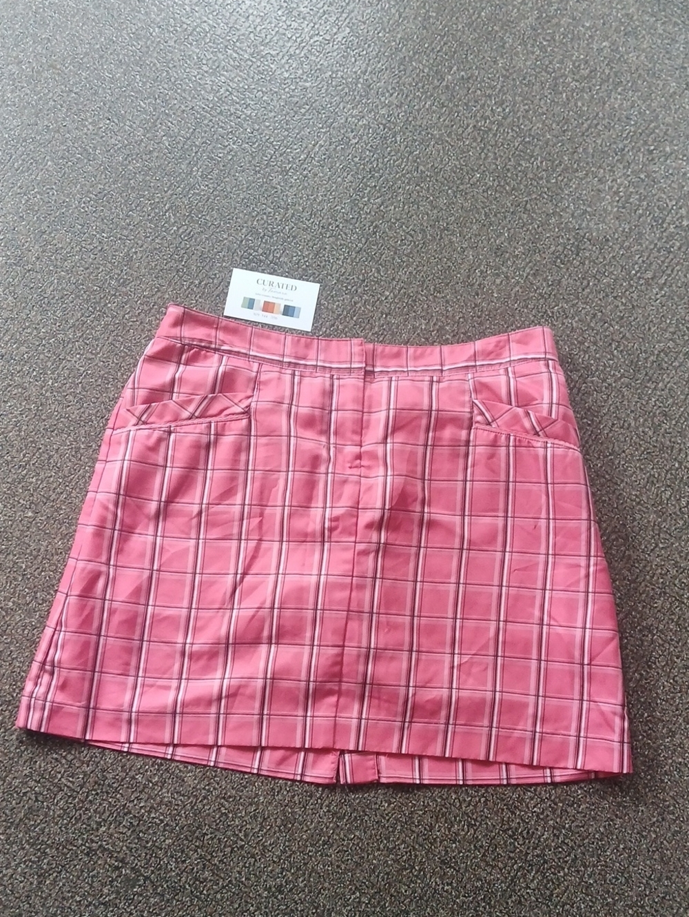 IZOD XFG  Skirt Skort A-Line Golf Lightweight Pleated Classic Plaid Size 4